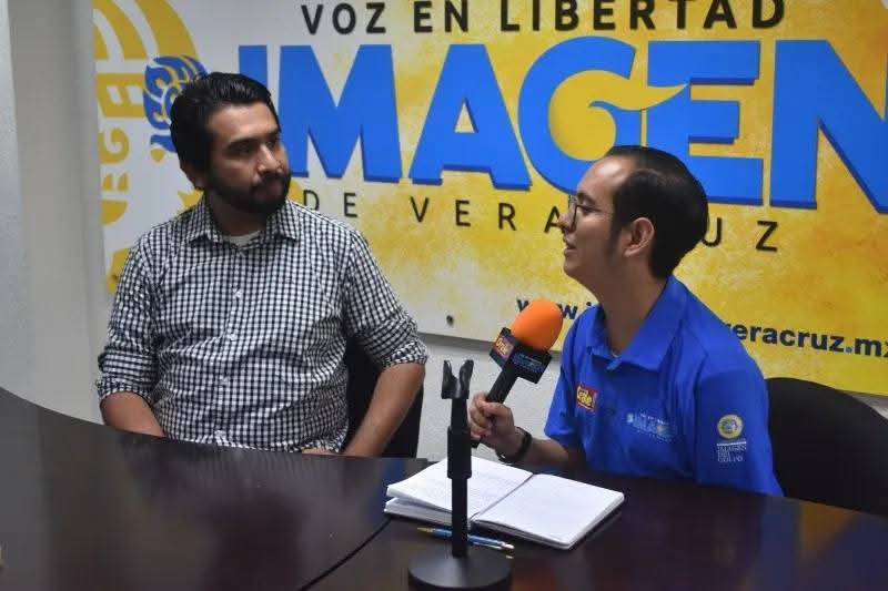 Entrevista en el periodico Imágen con el LCH. Christopher Nava Granados
